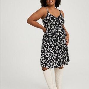 torrid Black Midi Dress with White Daisy Print